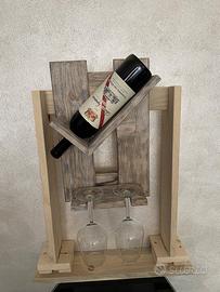 Supporto in legno per vino