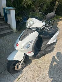 Scooter piaggio boulevard