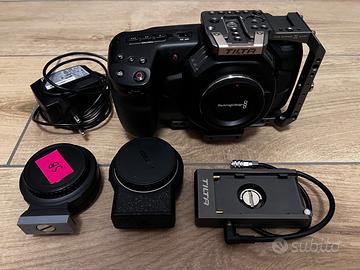 Blackmagic Pocket Cinema Camera 4K con accessori