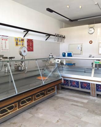 Locale commerciale di 60 mq
