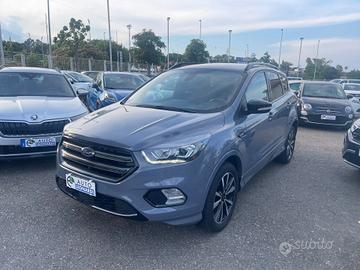 Kuga 2.0 TDCI 120 CV S&S 2WD Powershift Stealth