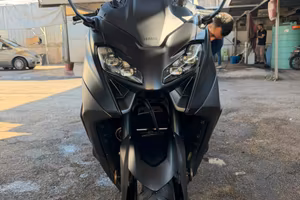 YAMAHA TMAX 560
