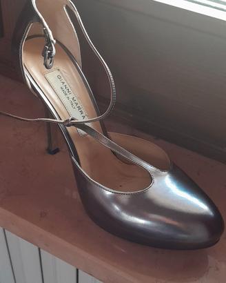 scarpe color argento