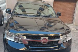 Fiat Freemont 