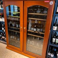 Frigo vetrina per vini