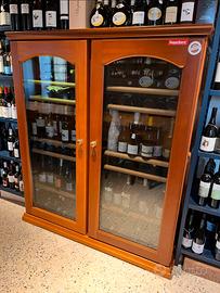 Frigo vetrina per vini