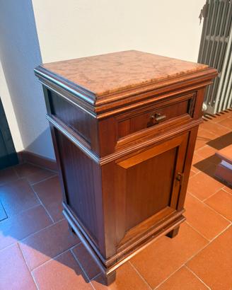 Tavolino in leglio con piano di Marmo