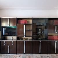 Mobile soggiorno componibile con vetrina