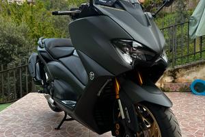 Tmax 560