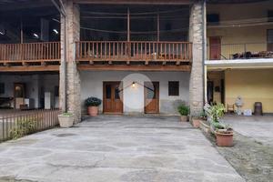 RUSTICO A ROMANO DI LOMBARDIA