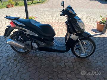 Scooter 250cc malaguti perfetto anno2011