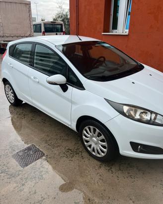 Ford fiesta gpl