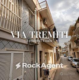 Palazzo / Stabile di 180 m² con 3 locali a Cerigno