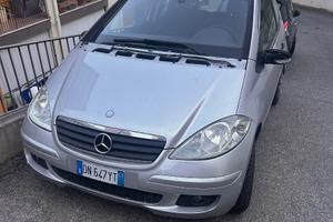 Mercedes A180 d