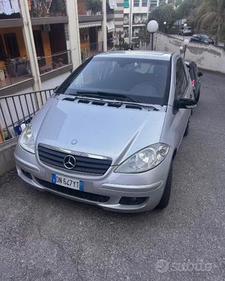 Mercedes A180 d