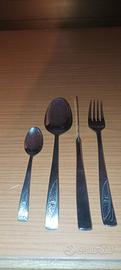 elegante set da 12 posate inox e argento nuovo