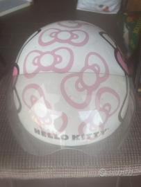 Casco hello kitty