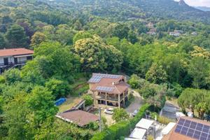 Villa di 573 m² con più di 5 locali e box auto dop