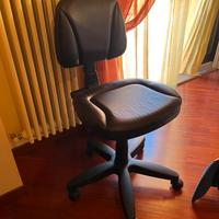Sedia per ufficio girevole