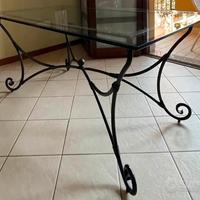 Tavolo in Cristallo con Ferro Battuto