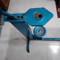 macchina per tappi bottiglia