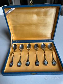 Set di cucchiaini