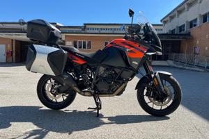KTM SUPER ADVENTURE