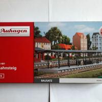 Scala N 1:160 - Banchina di stazione treni Auhagen