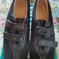scarpa donna taglia 39