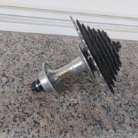 Mozzo shimano  fh-hg50