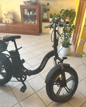 Bici Elettrica Pieguglio Nilox X9 Fat Bike 20"