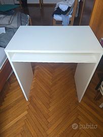  Scrivania Torald Ikea