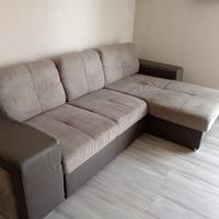 Divano contenitore con penisola