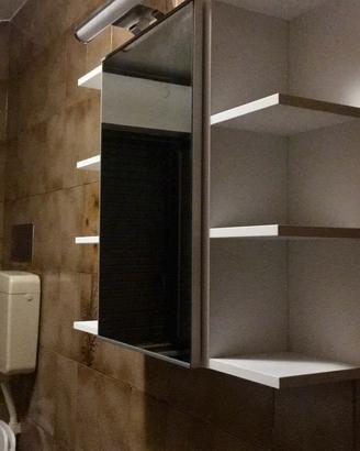 Pensile IKEA con specchio e luce - Bianco 80x64 cm