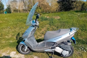 Aprilia Leonardo