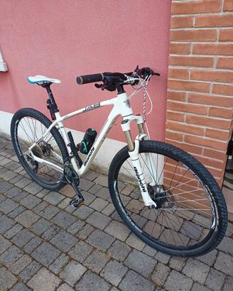 MTB Bianchi jab