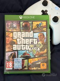 Xbox One - GTA V, custodia completa