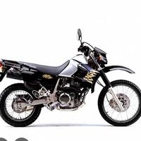Ricambi KAWASAKI KLR 650 (anno 2004 colore Nero)