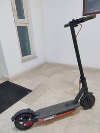 monopattino Xiaomi pari al nuovo 