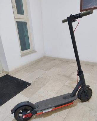 monopattino Xiaomi pari al nuovo 