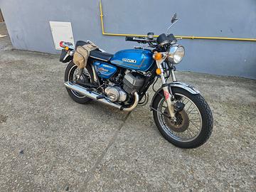 Suzuki gt 500