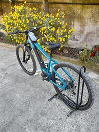 Bicicletta pedalata assistita