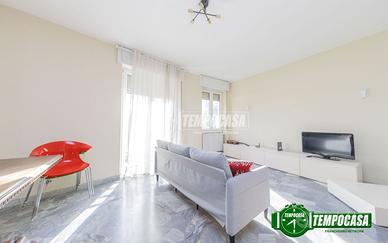 Appartamento a Milano Via Gallarate 5 locali
