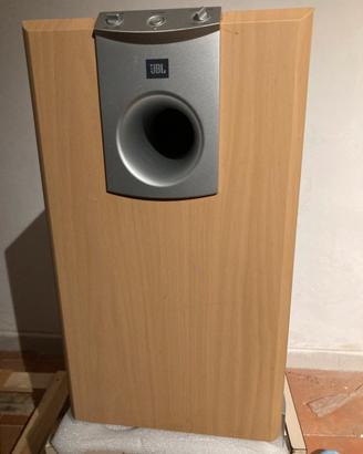 JBL subwoofer attivo