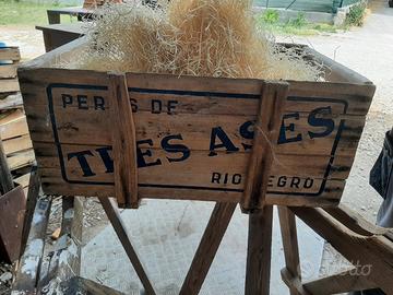 cassetta di legno vintage