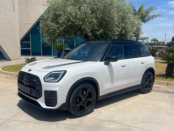 Mini Cooper S Countryman ALL4 JCW 2.0 218Cv - SUPE