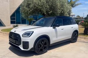 Mini Cooper S Countryman ALL4 JCW 2.0 218Cv - SUPE