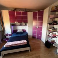 camera ragazza completa