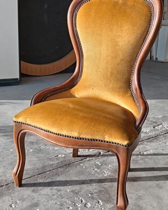 poltrona antiquariato