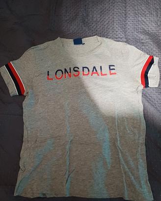 Due t shirt Lonsdale London Taglia L